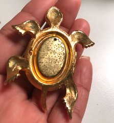 Avon TORTOISE for Perfume Glacé, Charming Miniature, 1971 Pre-owned & Un-used.