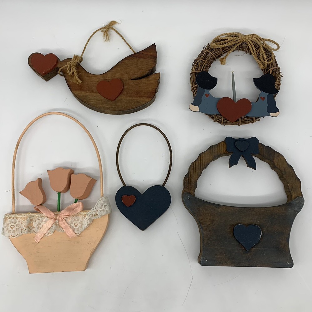 VTG Country Folk Wall Décor Set – Hearts, Dove, Wreath, Baskets (5 Pc)