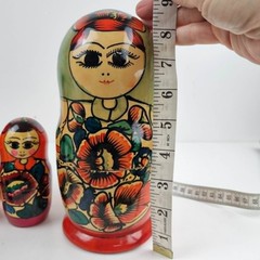 Vintage MATRYOSHKA Russian Traditional Hand Painted Wood Nesting Dolls 1960’s