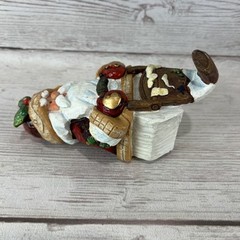 Stocking Holder Folk Art SANTA CLAUS Heavy 1.8lbs Gold Star Sleigh Free Shipping