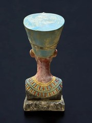 Nefertiti Pharaonic Head : Authentic Ancient Egyptian Artifact 1370 – 1330 BC