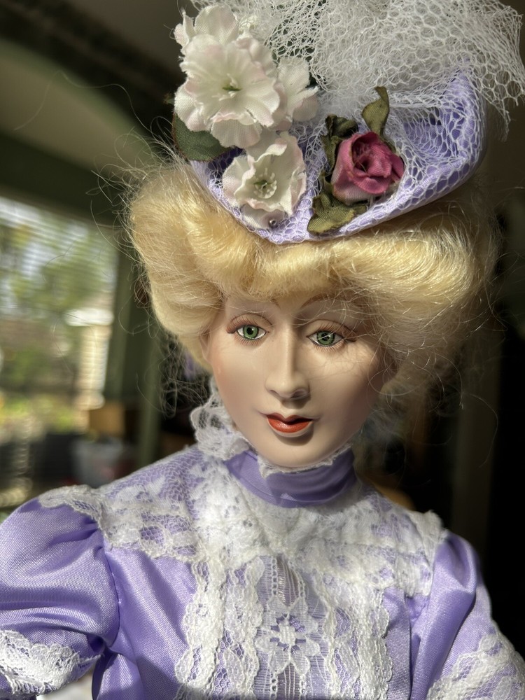 150th Anniversary Doll 1905 “Anne” 1996 Smithsonian Institution