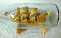 UN Classic Spanish Galleon Ship in a Bottle