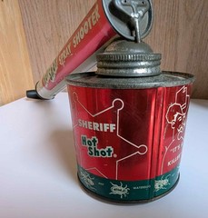 Vintage Sheriff Hot Shot Insecticide Twin-Jet Spray Shooter
