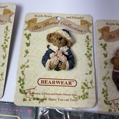 Boyds The Bearwear Collection Set 0f 5 New On Cards Pins Brooches Oakley Minnie