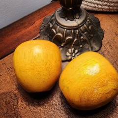 Vintage 2 WOODEN Golden APPLEs Hand carved hand painted Unbranded Beautiful