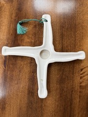 Belleek St Brigid’s Day Cross Ireland Wall Hanging Ornament Shamrock Signed