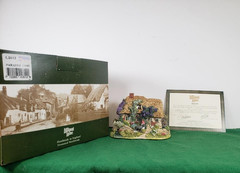 Lilliput Lane Paradise Lost L2612. Mint in its original box with a deed.