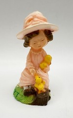 Hallmark Merry Miniatures Easter Spring Girl With Baby Chicks 1975