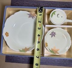 Japanese Porcelain 7 Piece Maple Leaf Set Nishiyama Region Unused Original