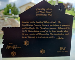 Vintage Sheila’s Houses 2000 County Store Stockbridge MA Christmas Village