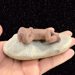 LPH Leonardo Art Works 1975 Pottery Baby on Rock Stoneware Figurine Statue Sign