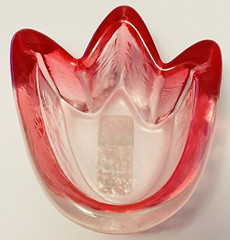 MIKASA Heavy Glass Pink Tulip Flower Votive 4 3/4 inch NEW with box