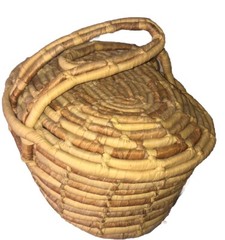 Large Rattan 😊 Wicker Brown Lidded Basket With Handles Fun