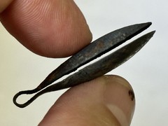 NICE AUTHENTIC PRE-COLUMBIAN SILVER TWEEZERS FROM PERU, INCA / MOCHE CULTURE