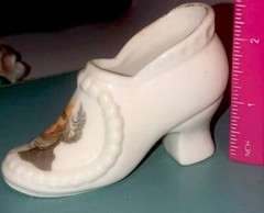 Porcelain Japan Ceramic Shoe Figurine Vintage Washington Fun