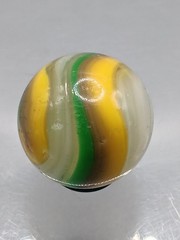 .66″ Akro Corkscrew Popeye Yellow, Green, White Marble- #CE126