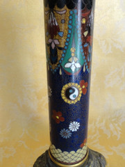 Pair of Antique Japanese Cloisonne Columns W/ Gilt Bases & Onyx Top Meiji c.1900