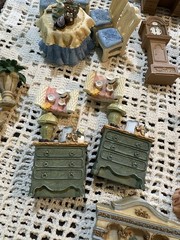 40+ Avon Victorian Memories Miniature Furniture Collectibles Estate *READ*