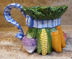 FITZ AND FLOYD – 1995 – 10 OZ – VEGETABLE MUG / CUP