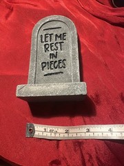 Mini GOTHIC tomb stone “LET ME REST IN PIECES” Halloween Decor