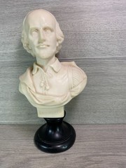 WILLIAM SHAKESPEARE – PARIAN BUST PLAYWRIGHT – BARD OF AVON wood stand