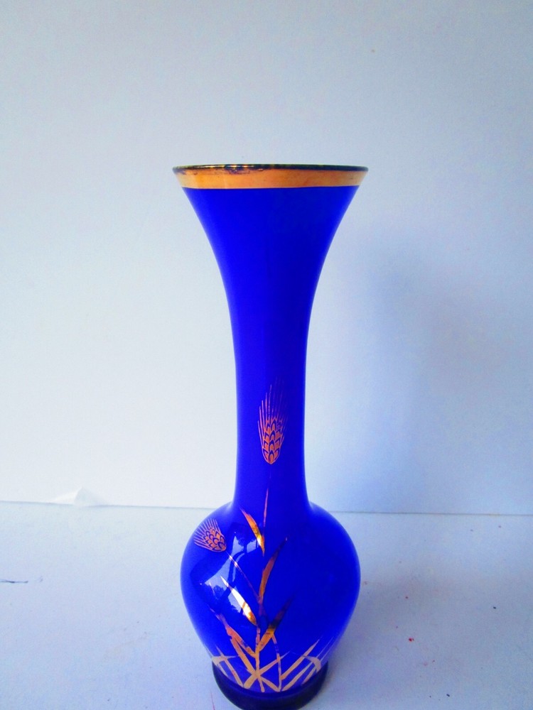 Vintage Enesco Japan Cobalt Blue over White w/ gold design Excellent condition