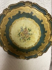 Set Of Two Florentine Style Tole Tray Round Gold Green Wall Decor Italy Vintage