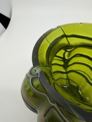 Pallme König & Habel Art Nouveau Iridescent Fadendekor Green Glass Vase Chips