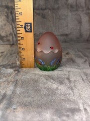Vintage Unbranded Hand Painted Pink Frosted Glass Egg Flower Ladybug Easter