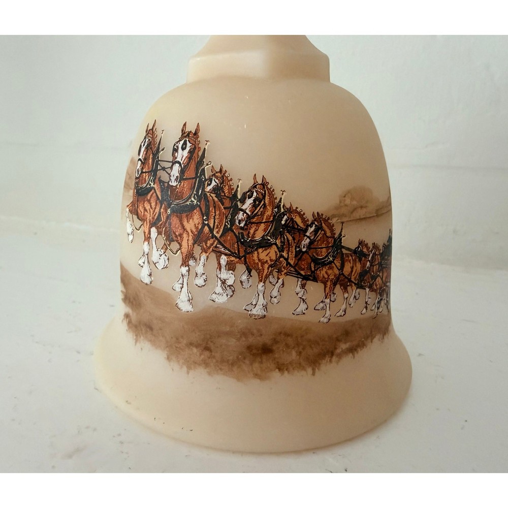 Fenton Art Glass Budweiser Clydesdales Bell 8 Horse Hitch Custard Satin 1980s