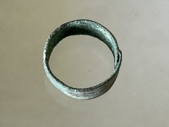 NICE AUTHENTIC PRE-COLUMBIAN INCA / MOCHE CULTURE COPPER RING FROM PERU, JEWELRY