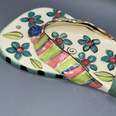 Diane Husson Ceramic Wall Hanging Flip Flop Shelf/ Tealight Holder 10.5”Tx4.75”W