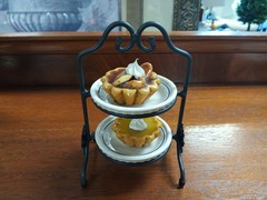 Longaberger Collector’s Club Miniature Tea Set With 27 Pieces