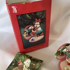 Enesco Ornament 1990s Minnie’s Merry Christmas Beauty Compact Mickey Mouse