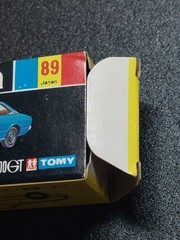 Tomica Toyota Corona 2000GT No.89 Black Box Diecast Car Made in Japan 1E Wheel