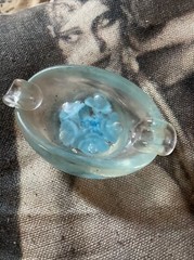 UNBRANDED Vintage Beautiful Baby Blue Roses Ashtray era 1950s