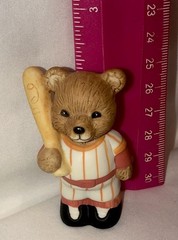 Vintage 😊 HomCo HOME INTERIORS Bear Figurine Baseball Fun
