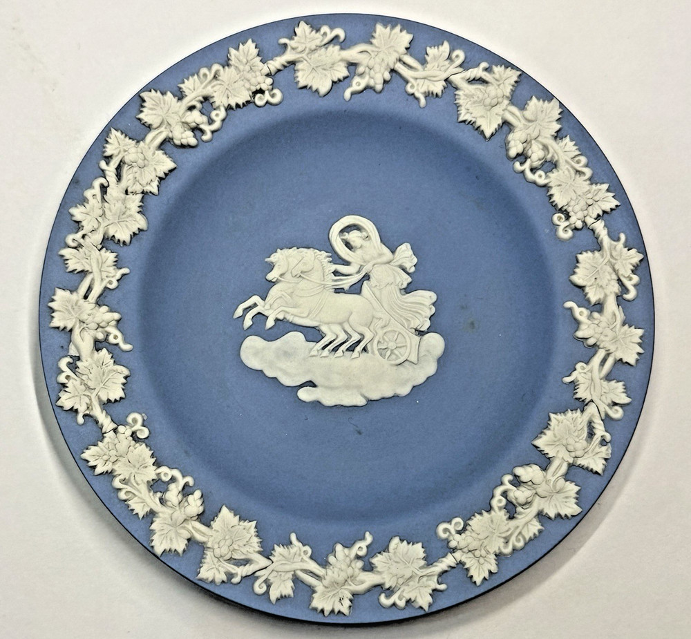 Wedgwood Blue Jasperware Round Trinket Dish Neoclassical “Athena in Chariot”