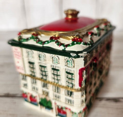 MACY’s Herald Square Department Store 3in Piece READ