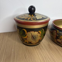 Russian Khokhloma wood Bowl Lid Pot, traditional hand-painted floral motifs Gold