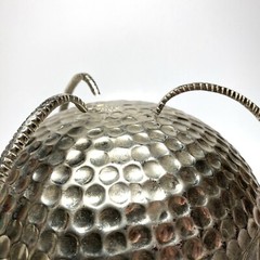 Taneez Pakistan Silver Tone Decorative Relief Elephant Head Tripod Stand Bowl 8″