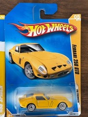 Hot Wheels Ferrari 4-Car Set Ferrari 458 Spider 250 GTO F430 Challenge Spider