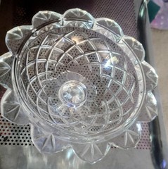 Vintage Lead Crystal Glass Lidded Candy Dish/Comport Diamond Pattern.