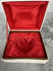 1975 Limited edition Noritake Valentine Heart still in original box