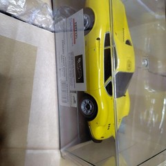 Hot Wheels Ferrari 246 GT Dino Yellow Diecast Model 1:43 Scale