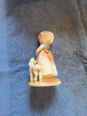 1980 Enesco All The Lord’s Children E-4858 Girl Baby Lamb Figure