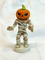 Harmony Kingdom Artst Neil Eyre Designs Halloween Horror Mummy Pumpkin Head Man
