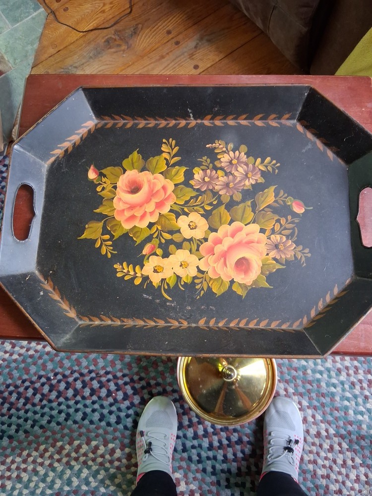 Vtg Hand Painted Tole Metal Tray Floral handles (2564)