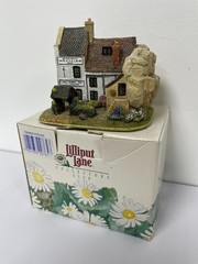 Lilliput Lane “Ye Olde Trip to Jerusalem” – The British Collection (Code L2641)